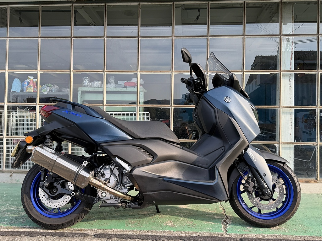 画像1: YAMAHA XMAX250 21~24 TRエキゾーストシステム ステンレス多角形サイレンサー