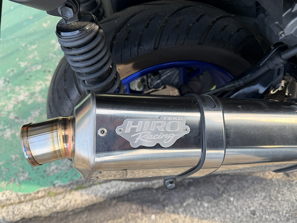 画像4: YAMAHA XMAX250 21~24 TRエキゾーストシステム ステンレス多角形サイレンサー